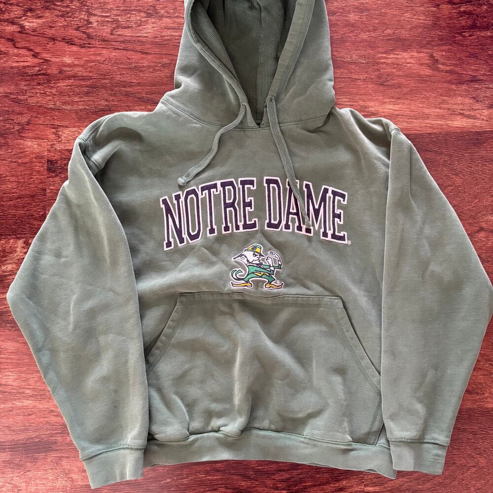 Notre Dame Fighting Irish Hoodie Sweatshirt Sage Green Campus Drive M